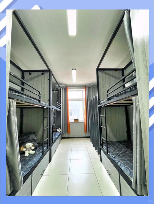 这厂真赞！稳工时、包吃住、住宿服务好